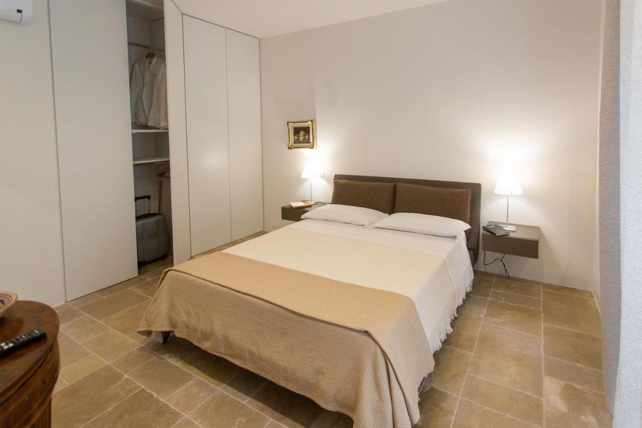 Villa Rosa Resort Конверсано Екстер'єр фото