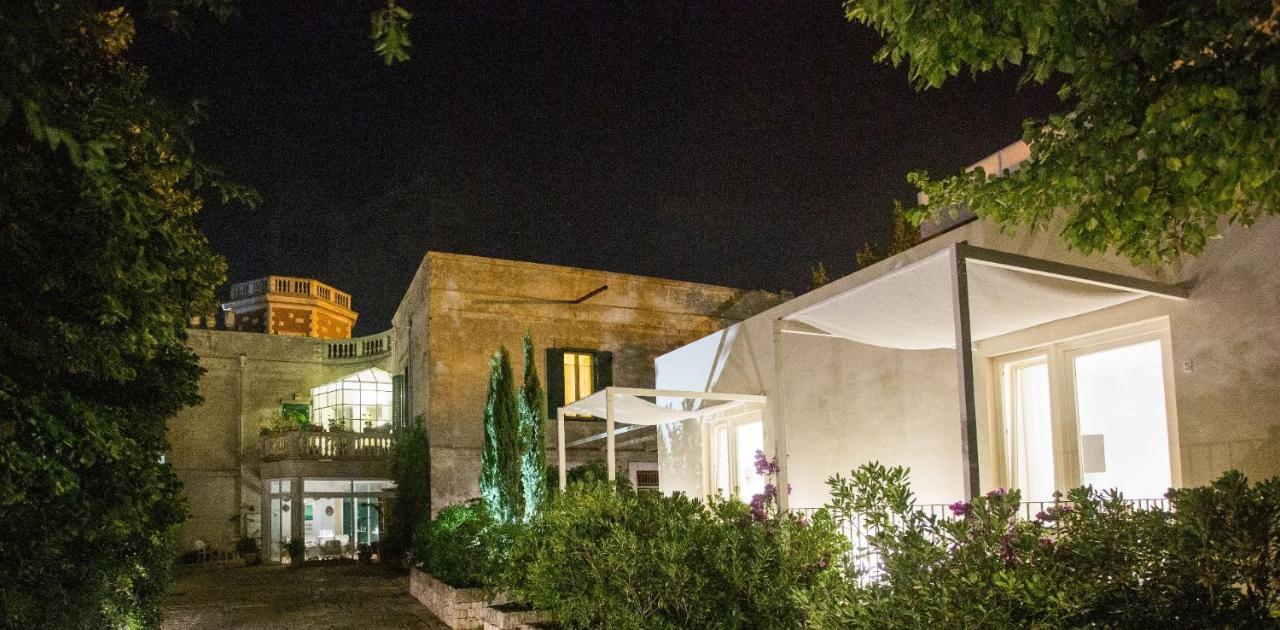 Villa Rosa Resort Конверсано Екстер'єр фото